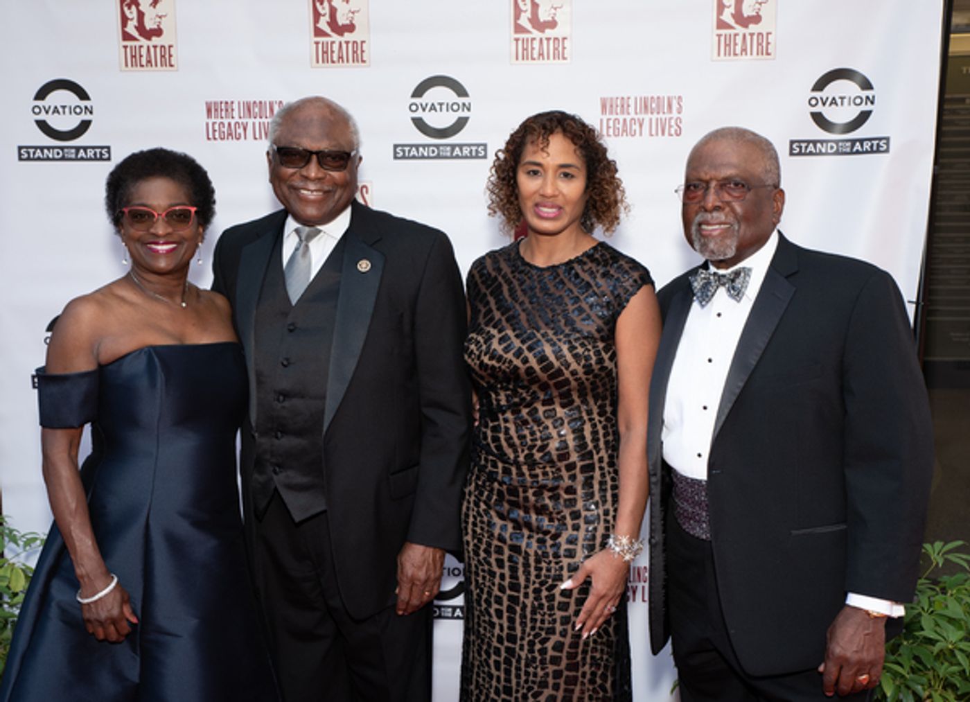 Photos: See Deborah Cox, Telly Leung, Clive Davis, Phylicia Rashad & More at Ford's Theatre Annual Gala  Image