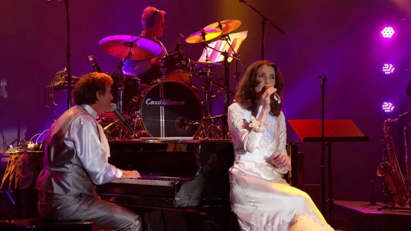 Feature: CARPENTERS LEGACY will Debut Their New Residency at The Mint Beginning June 21.  Image