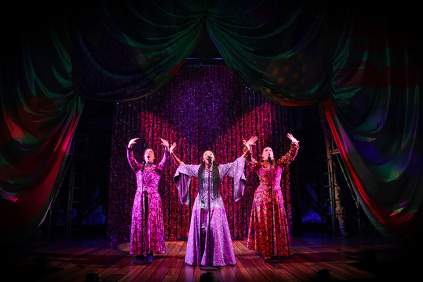 Photos: First Look at Douglas Carter Beane & Lewis Flinn's New Musical HOOD at Asolo Repertory Theatre  Image