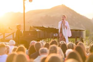 Lea Michele @ BroadwayWorld Lea Michele Photo