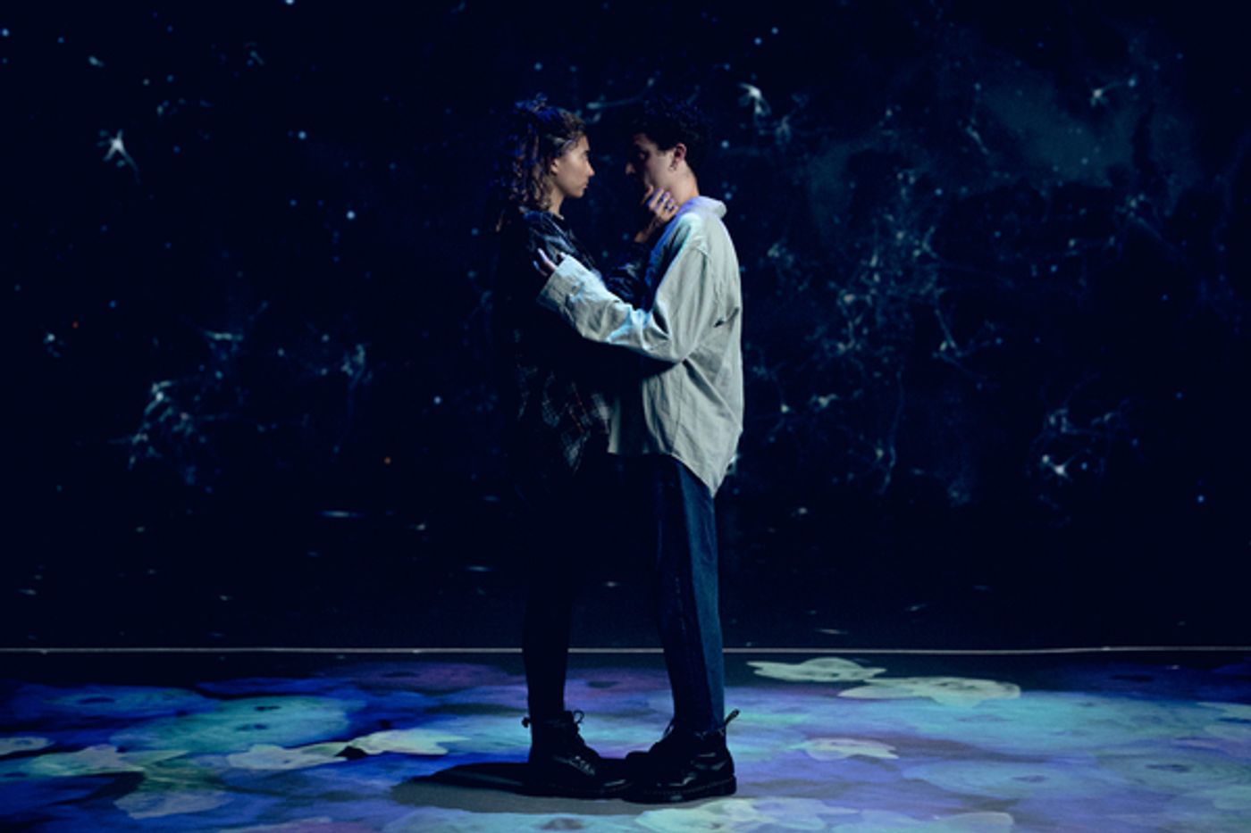 Photos & Video: First Look at Alice Ripley and Adam Pascal in NEXT TO NORMAL in Spain  Image