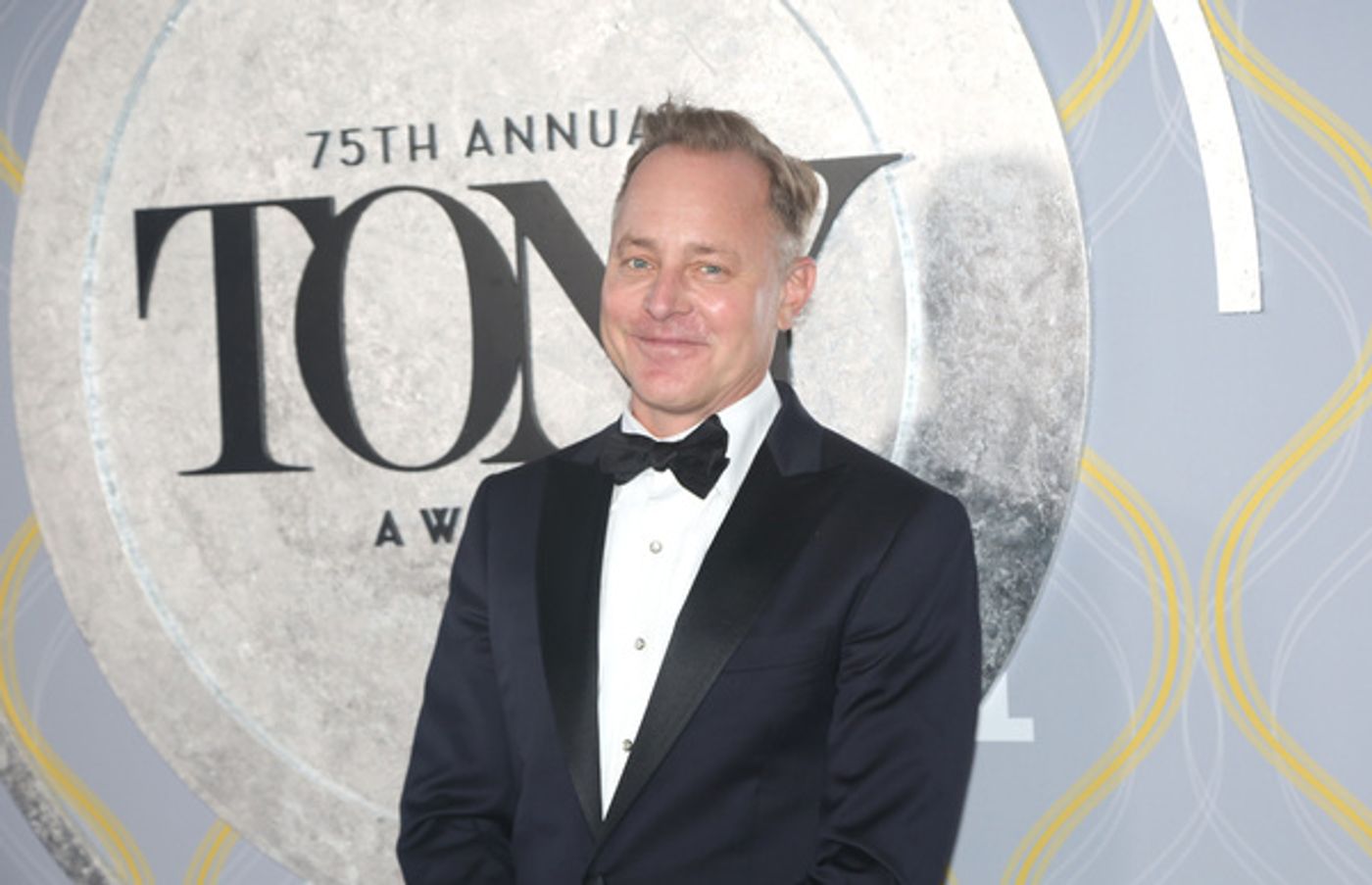 Photos: Broadway Stars Align on the 2022 Tony Awards Red Carpet  Image