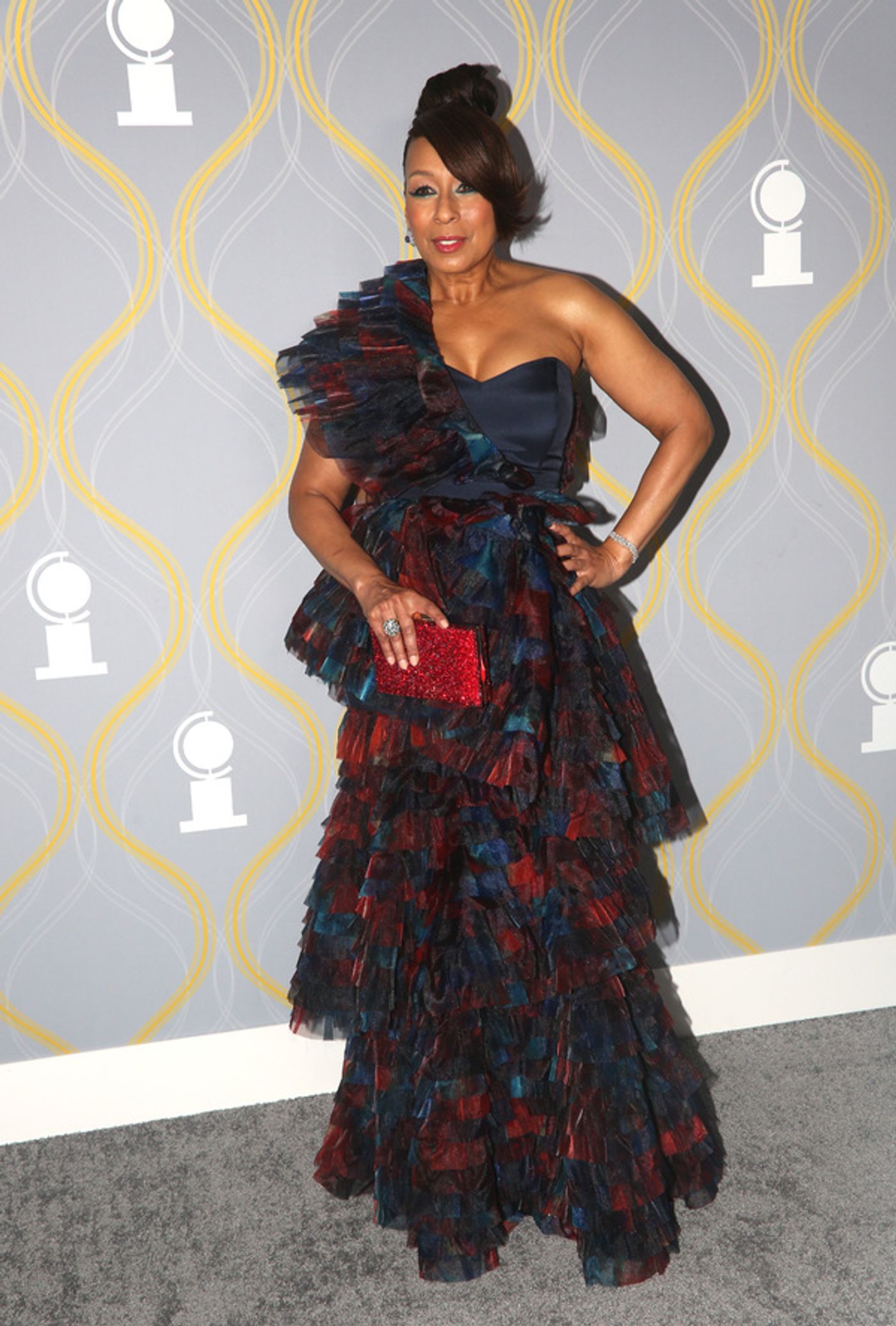 Photos: Broadway Stars Align on the 2022 Tony Awards Red Carpet  Image