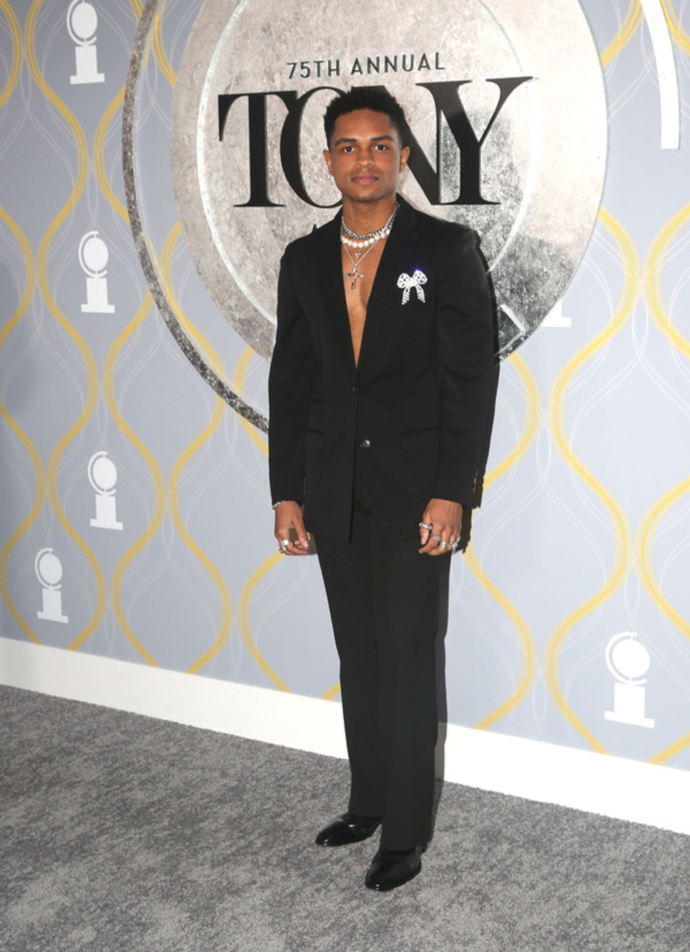 Photos: Broadway Stars Align on the 2022 Tony Awards Red Carpet  Image
