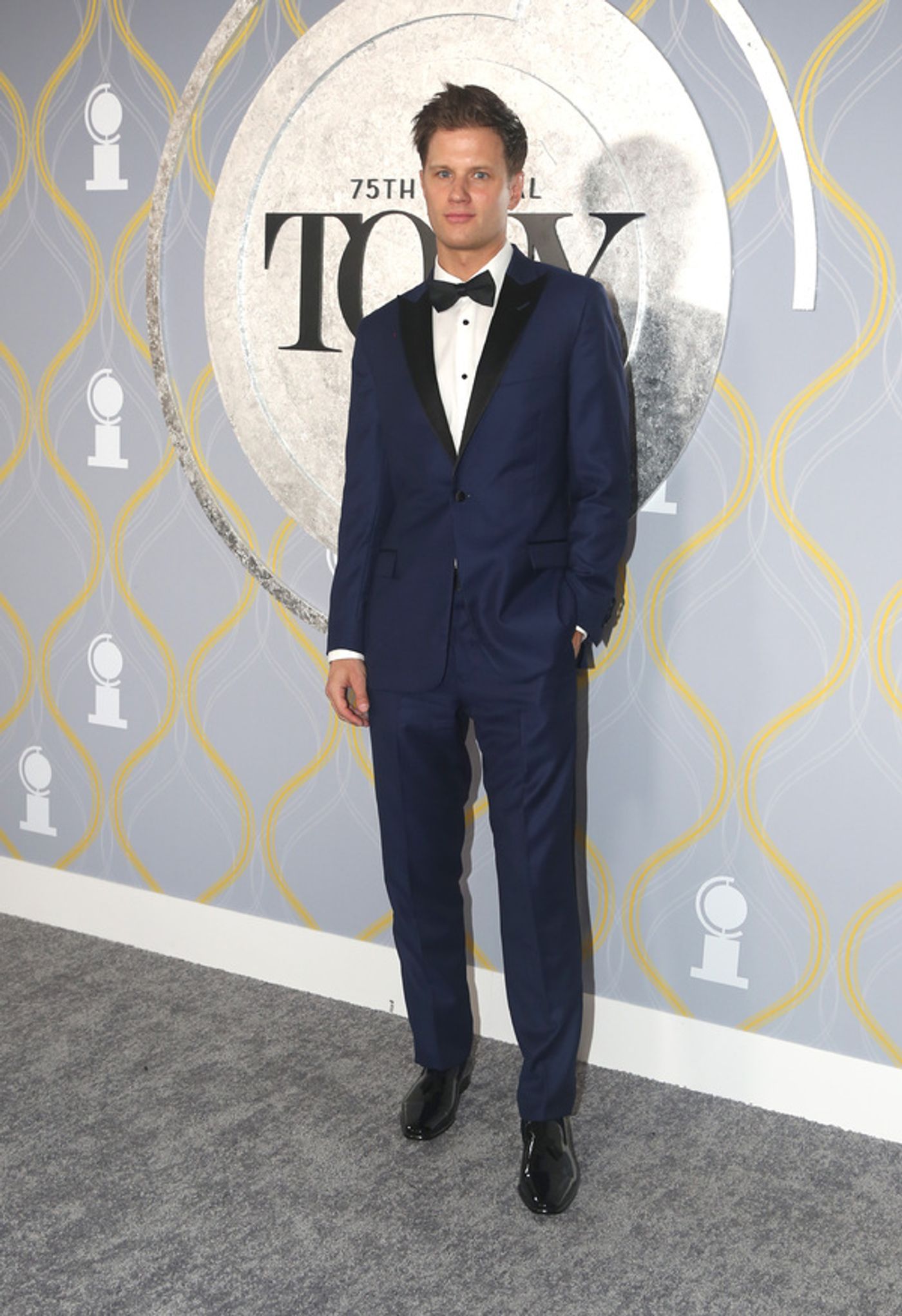 Photos: Broadway Stars Align on the 2022 Tony Awards Red Carpet  Image