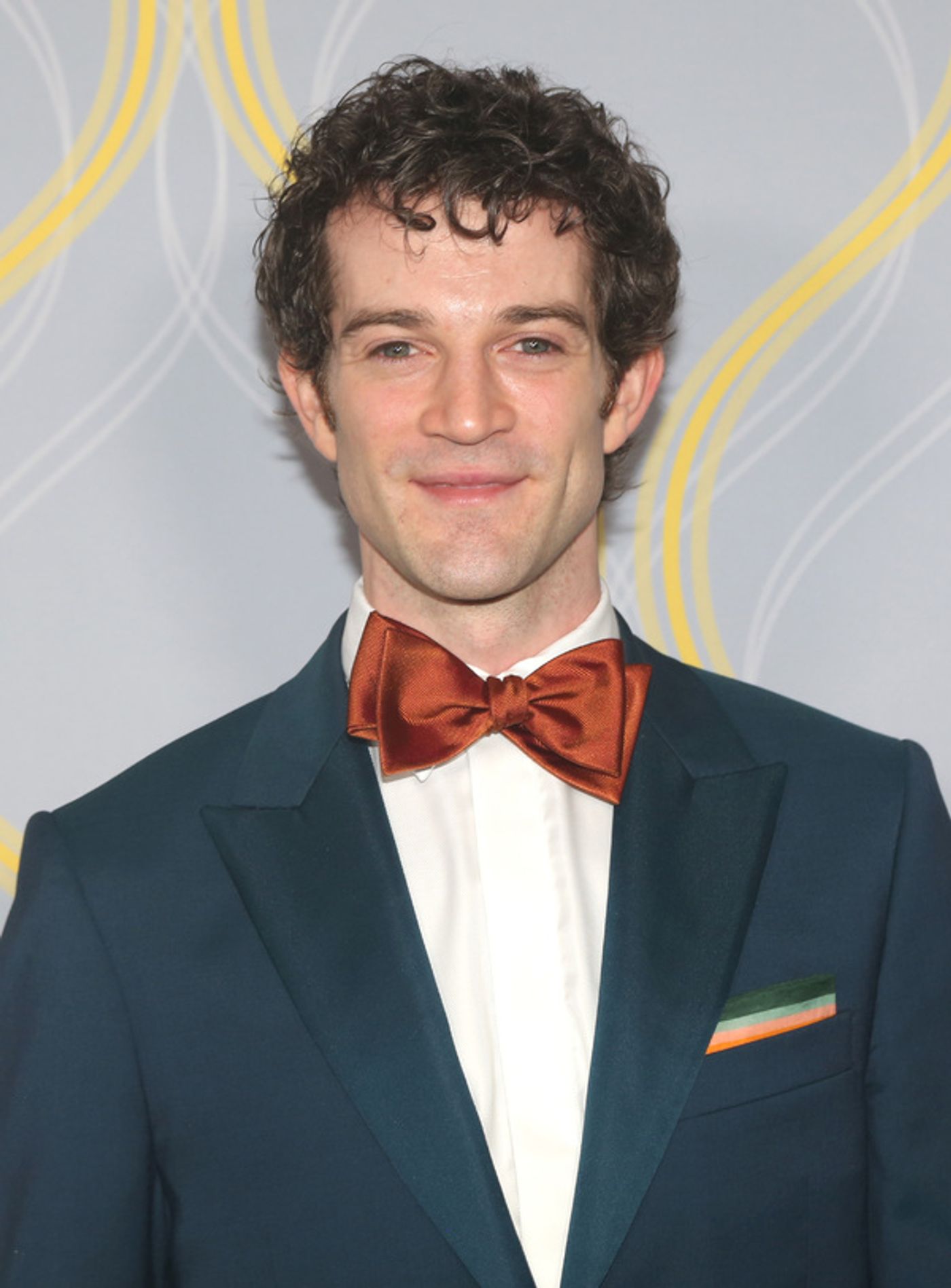 Photos: Broadway Stars Align on the 2022 Tony Awards Red Carpet  Image