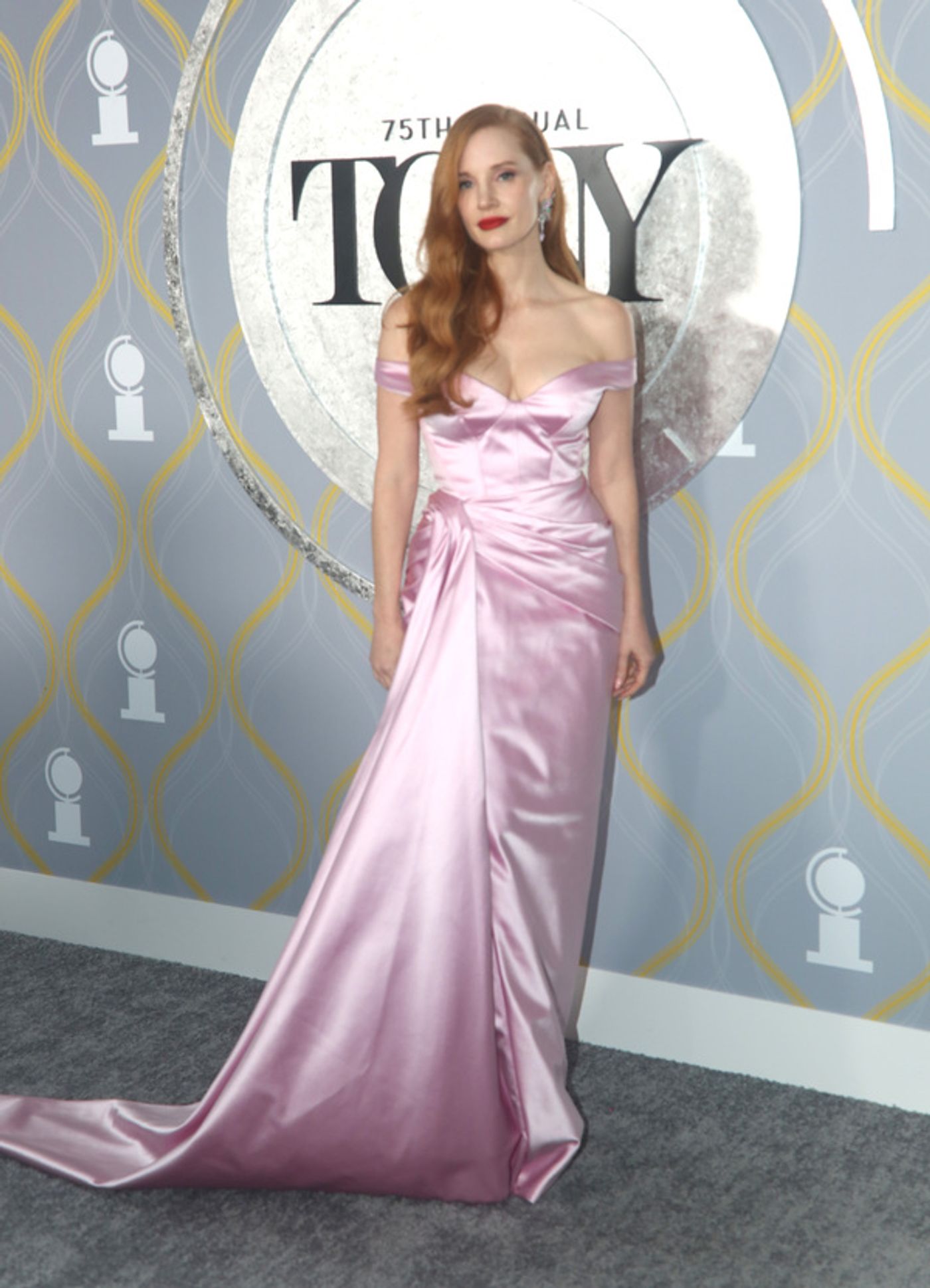Photos: Broadway Stars Align on the 2022 Tony Awards Red Carpet  Image