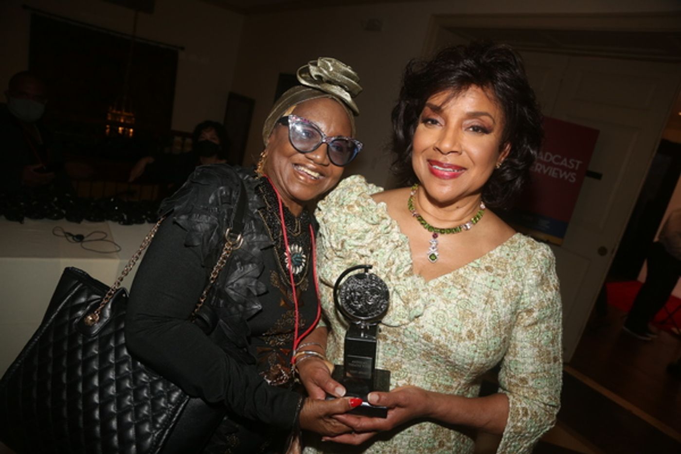 Photos: Backstage with the Winners at the 2022 Tony Awards  Image