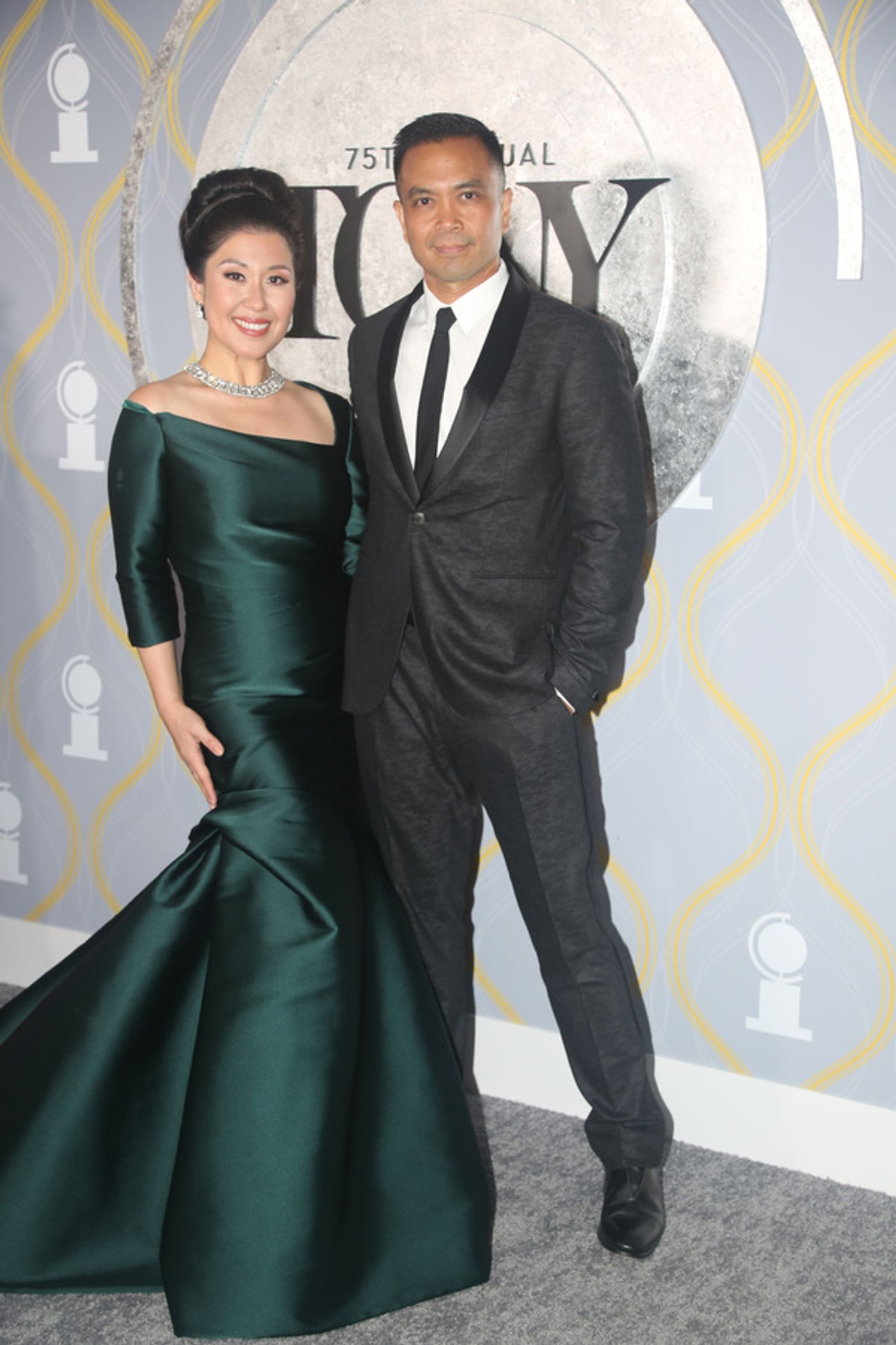 Photos: Broadway Stars Align on the 2022 Tony Awards Red Carpet  Image
