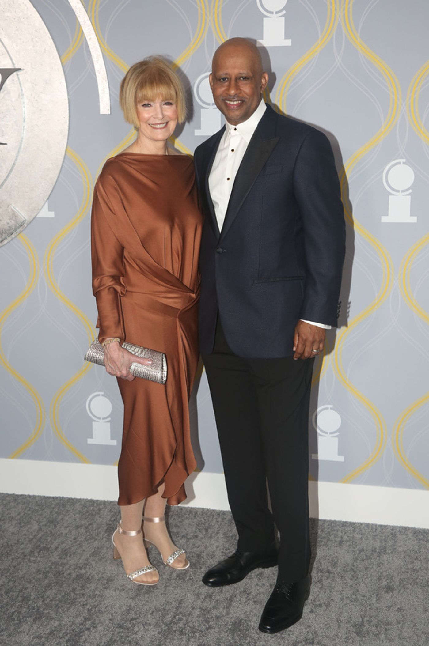 Photos: Broadway Stars Align on the 2022 Tony Awards Red Carpet  Image