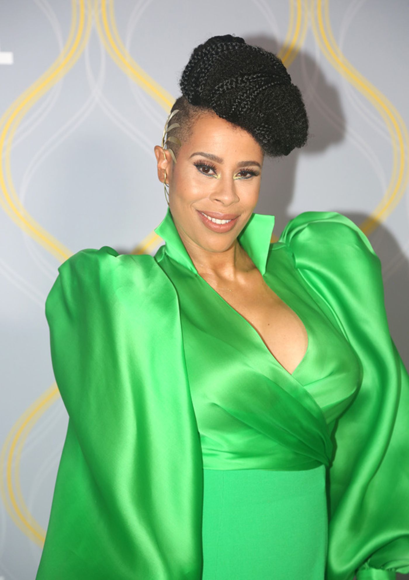 Photos: Broadway Stars Align on the 2022 Tony Awards Red Carpet  Image