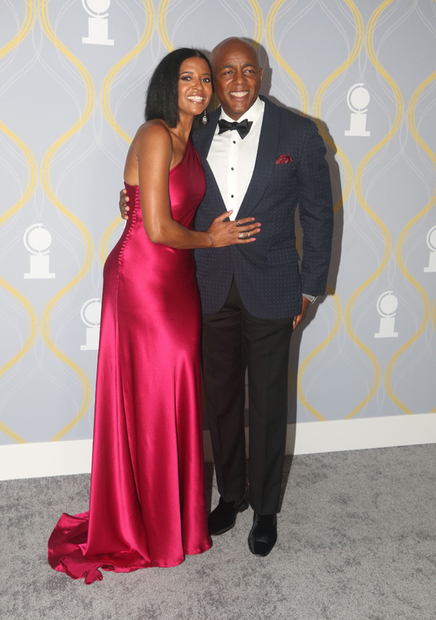Photos: Broadway Stars Align on the 2022 Tony Awards Red Carpet  Image