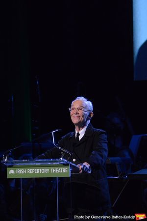 Joel Grey Photo