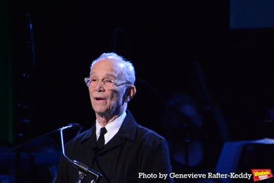 Joel Grey Photo