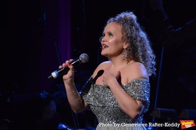 Amanda Jane Cooper Photo