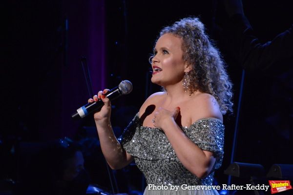 Amanda Jane Cooper Photo