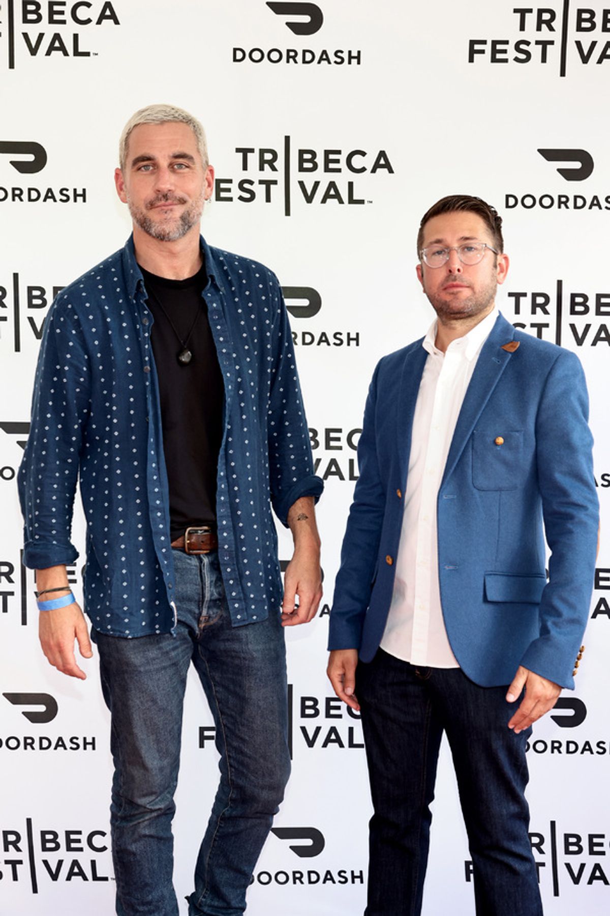 Bryn Mooser and Justin Lacob at Photos: Jesse Tyler Ferguson, Bernadette Peters & More Walk the Red Carpet for 'Broadway Rising' Premiere