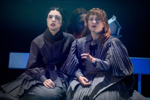 Jessica Hecht, Elise Kibler, Juliet Brett  Photo