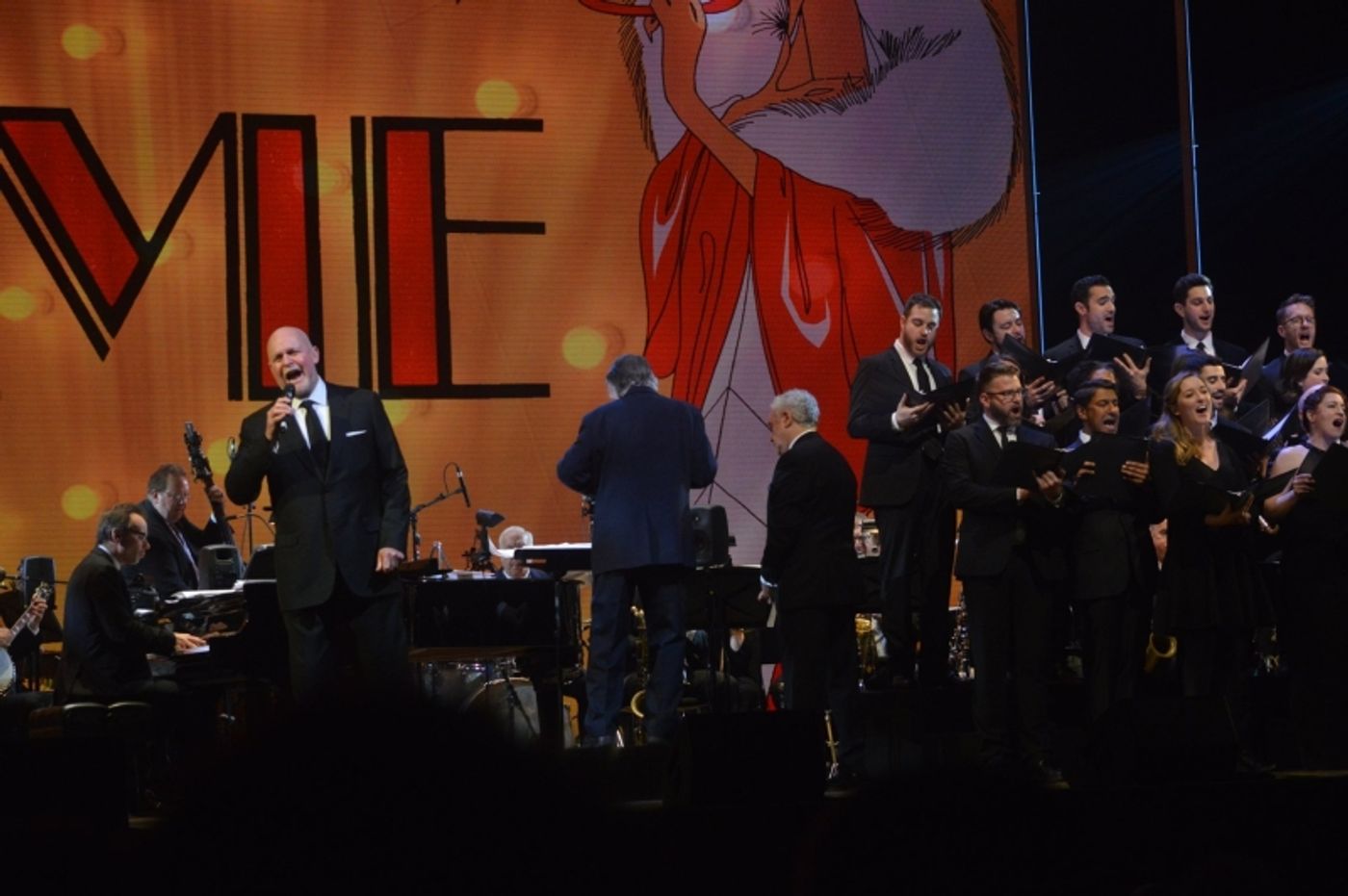 BWW Exclusive: Larry Blank Tributes Mentor & Friend Donald Pippin  Image