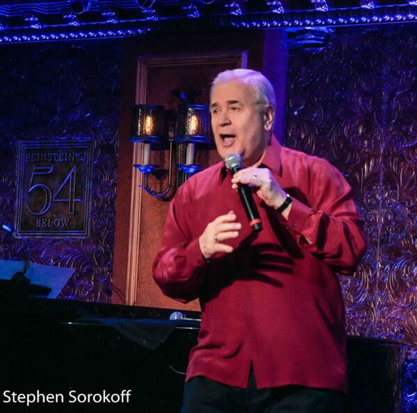 Photo Coverage: Scott Siegel Brings 'HIT SONGS FROM BROADWAY'S GREATEST REVIVALS' to Feinstein's/54 Below  Image