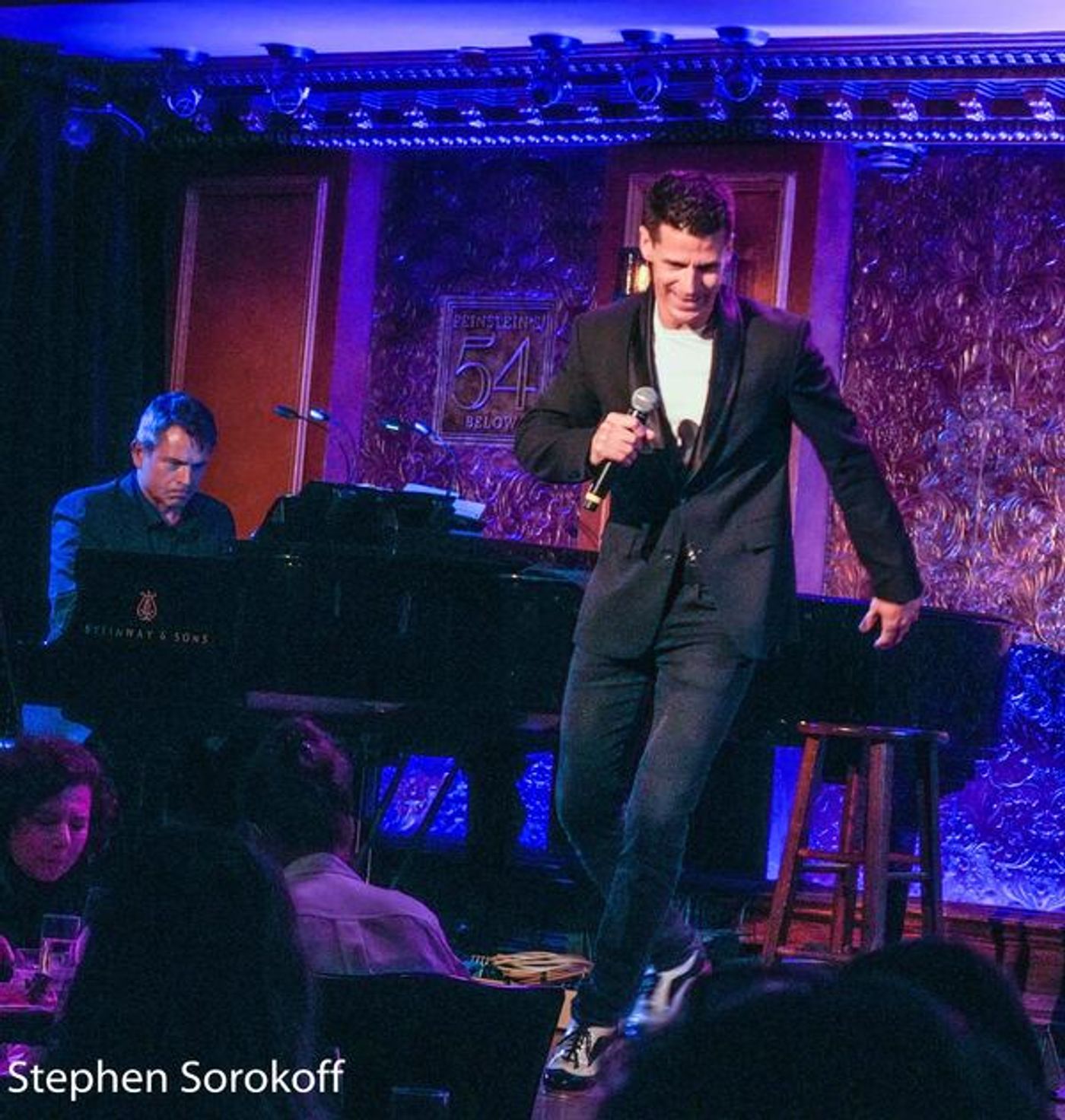 Photo Coverage: Scott Siegel Brings 'HIT SONGS FROM BROADWAY'S GREATEST REVIVALS' to Feinstein's/54 Below  Image