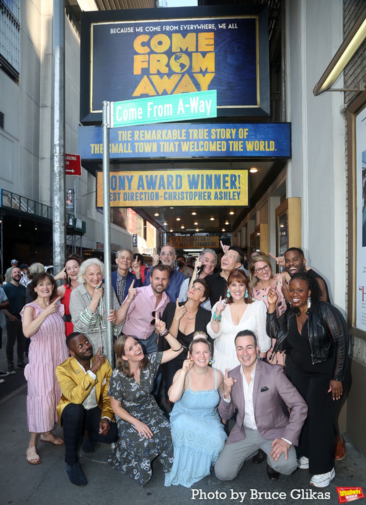 'Come From Away' cast Back Row: Happy McPartlin, Jim Walton, John Jellison, Gene Weygandt, James Seol, Julie Reiber and De’Lon Grant
Middle Row: Petrina Bromley, Astrid Van Wieren, Tony LePage, Jenn Colella, Sharon Wheatley and Q. Smith
Front Row: Josh Breckenridge, Becky Gulsvig, Emily Walton and Caesar Samayoa at 