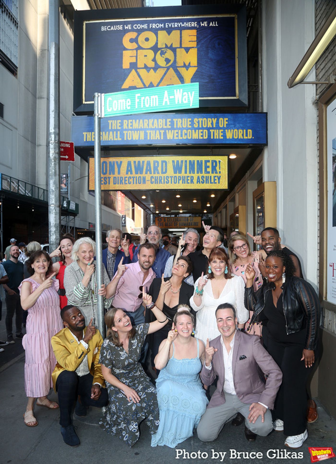 Photos: COME FROM AWAY Company Celebrates Becoming Longest Running Show in Schoenfeld Theatre History  Image