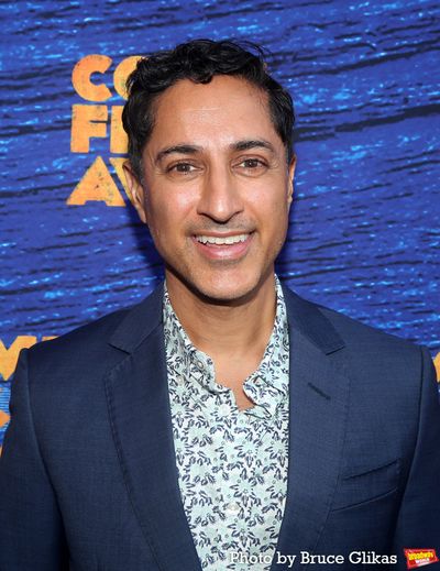 Maulik Pancholy Photo