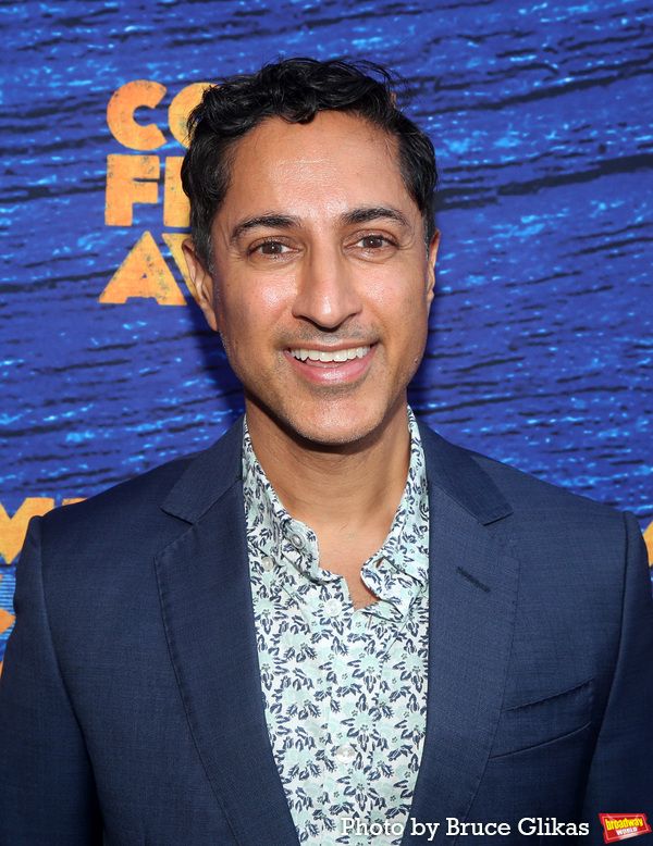 Maulik Pancholy Photo