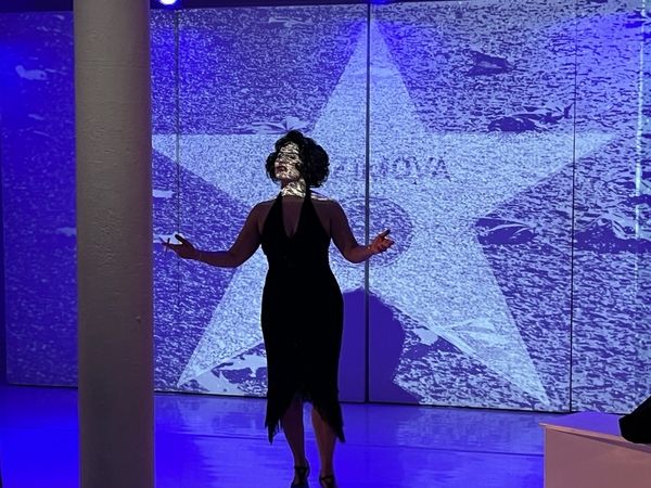 Photo: First Look at Romy Nordlinger As Alla Nazimova In GARDEN OF ALLA  At Theaterlab  Image