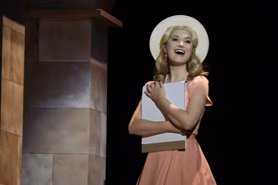 Madison Claire Parks as Clara Johnson Photo