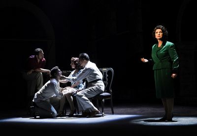 Debra Wanger as Signora Naccarelli Photo