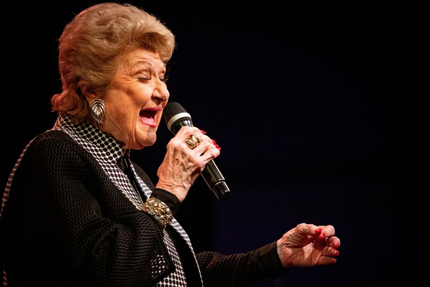 Photos:  June 14th Instalment Of THE LINEUP WITH SUSIE MOSHER at Birdland Theater by Matt Baker  Image