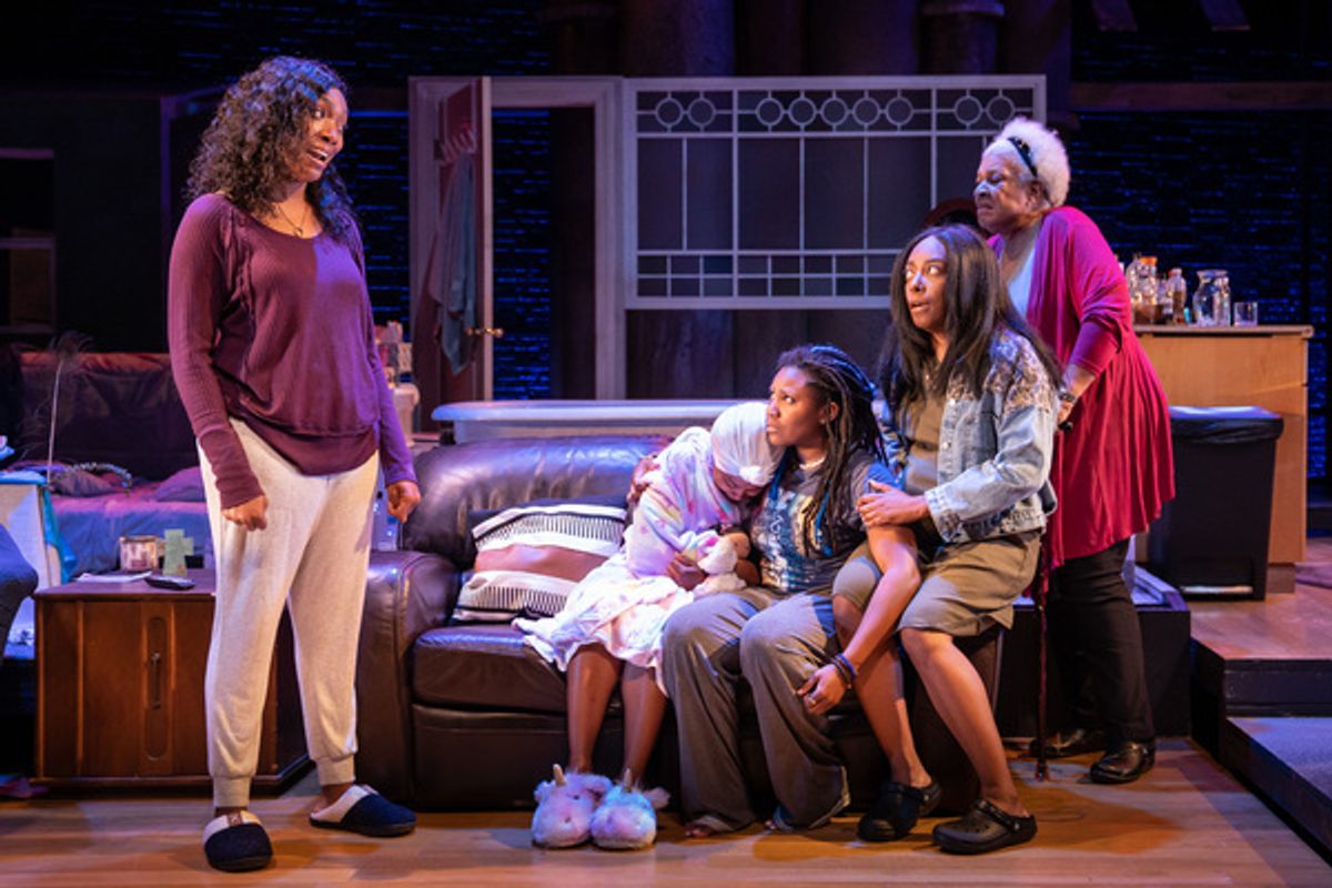 Brianna Buckley, Demetra Dee, Renee Lockett, Ireon Roach, Sydney Charles, Renee Lockett at 