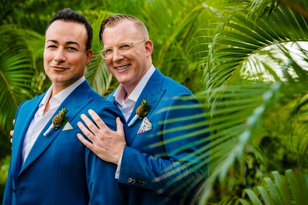 COME FROM AWAY's Caesar Samayoa Marries Christopher Freer  Image