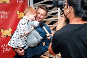 Claybourne Elder and son Bo @ BroadwayWorld Claybourne Elder and son Bo Photo