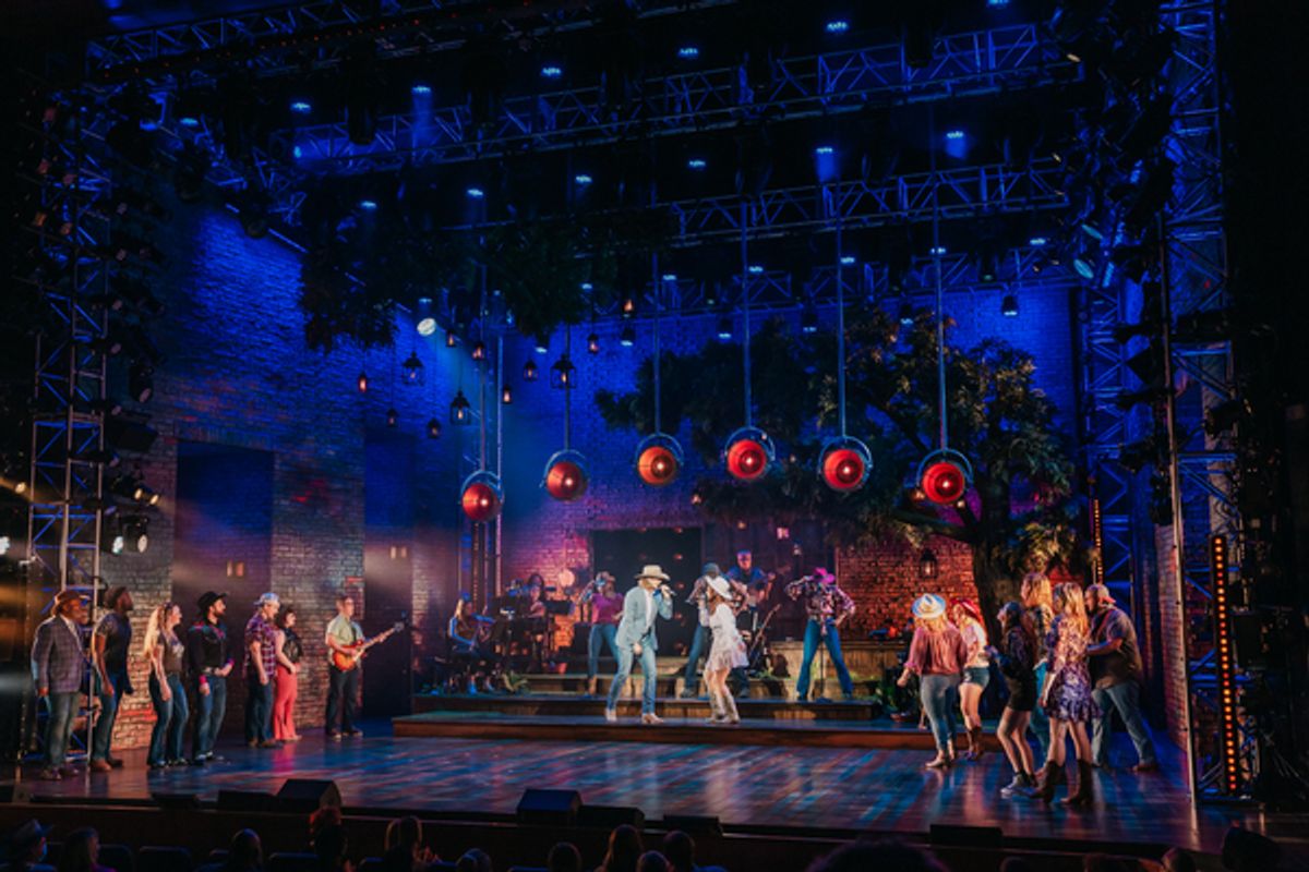 Brian Kelley, Bligh Voth and the cast at 