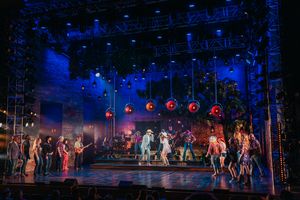 Brian Kelley, Bligh Voth and the cast @ BroadwayWorld Brian Kelley, Bligh Voth and the cast Photo