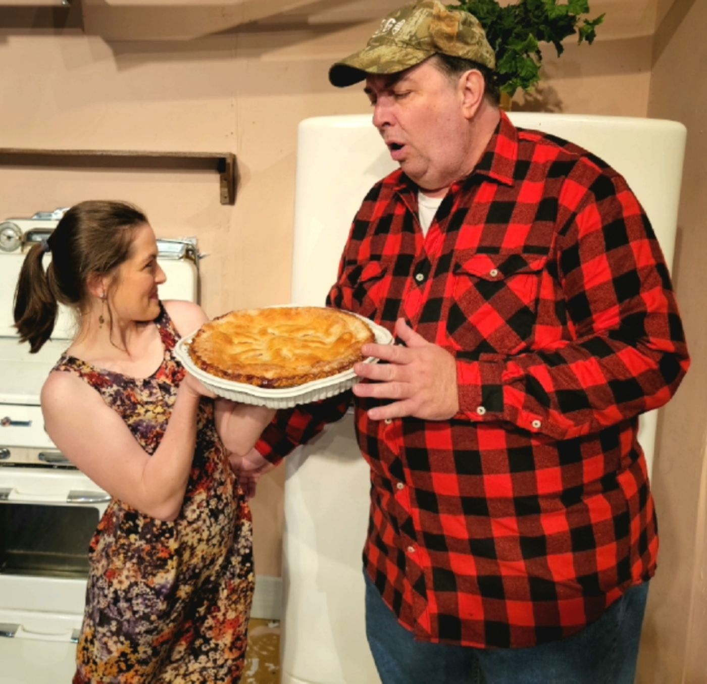 Bryn Hottman as Crystal Grant and David Colville as Dale Lee