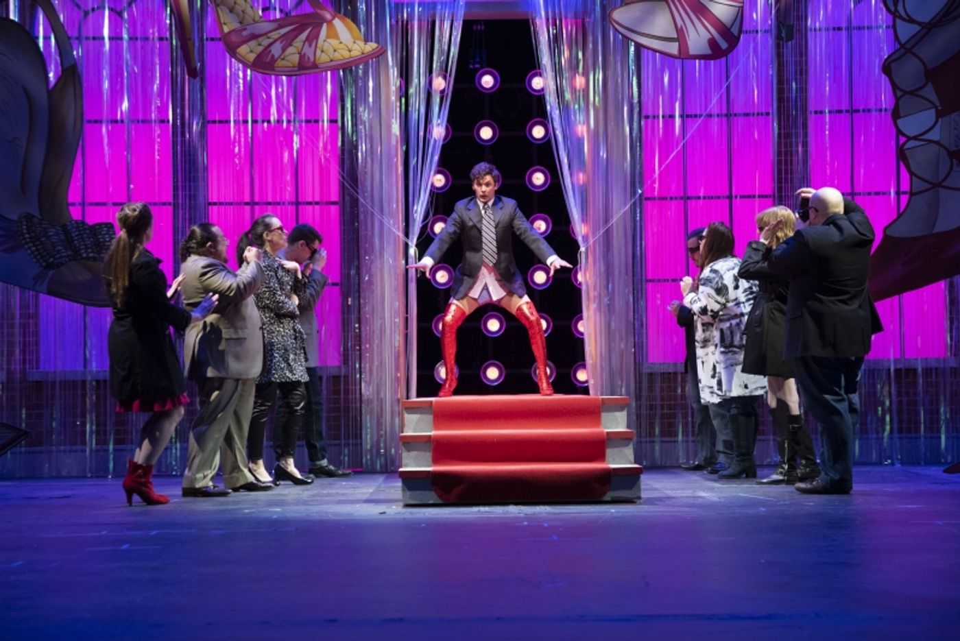Review: KINKY BOOTS at Omaha Community Playhouse  Image
