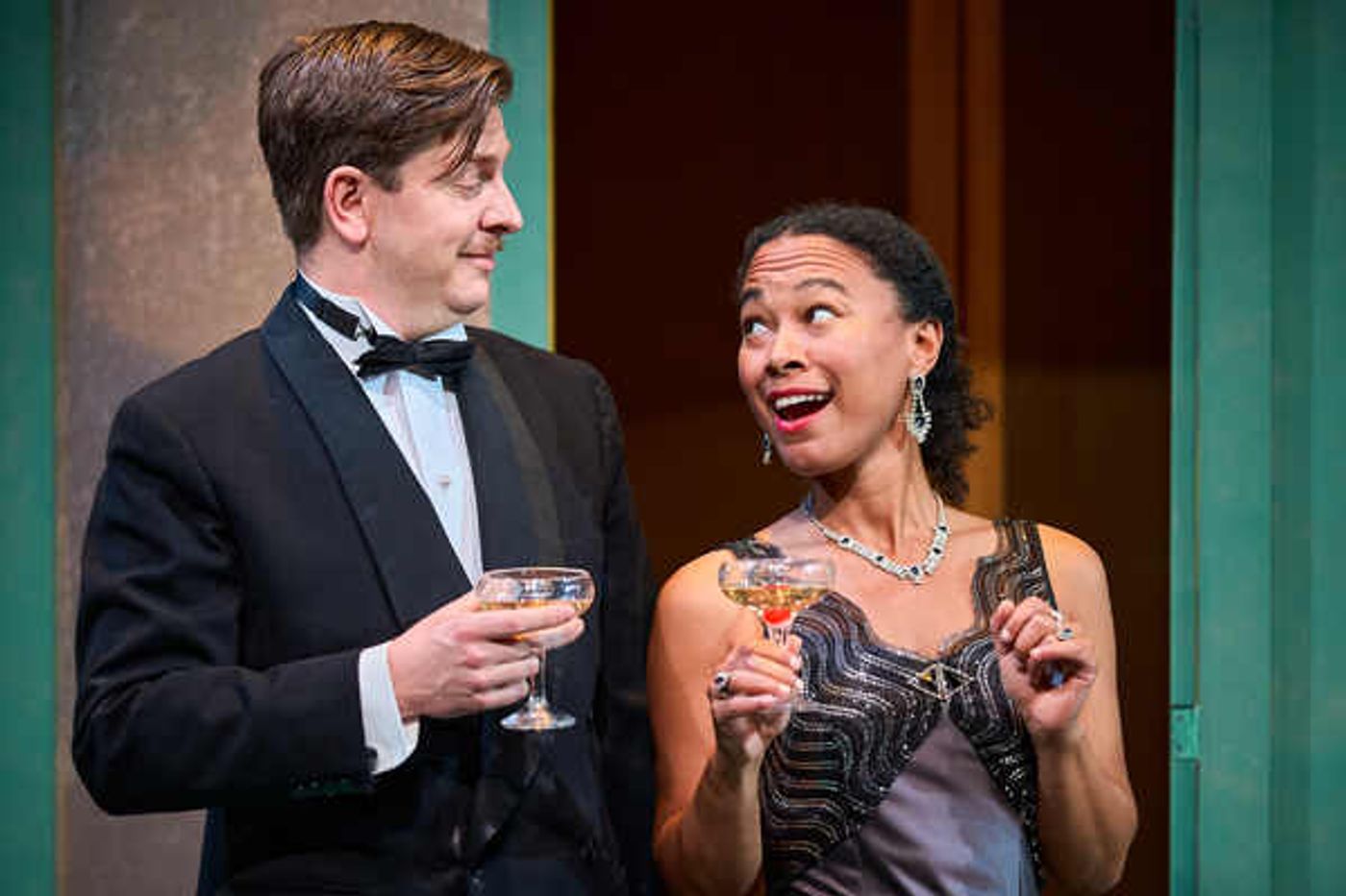 Photos: First Look at Noel Coward's PRIVATE LIVES at Pitlochry Festival  Image