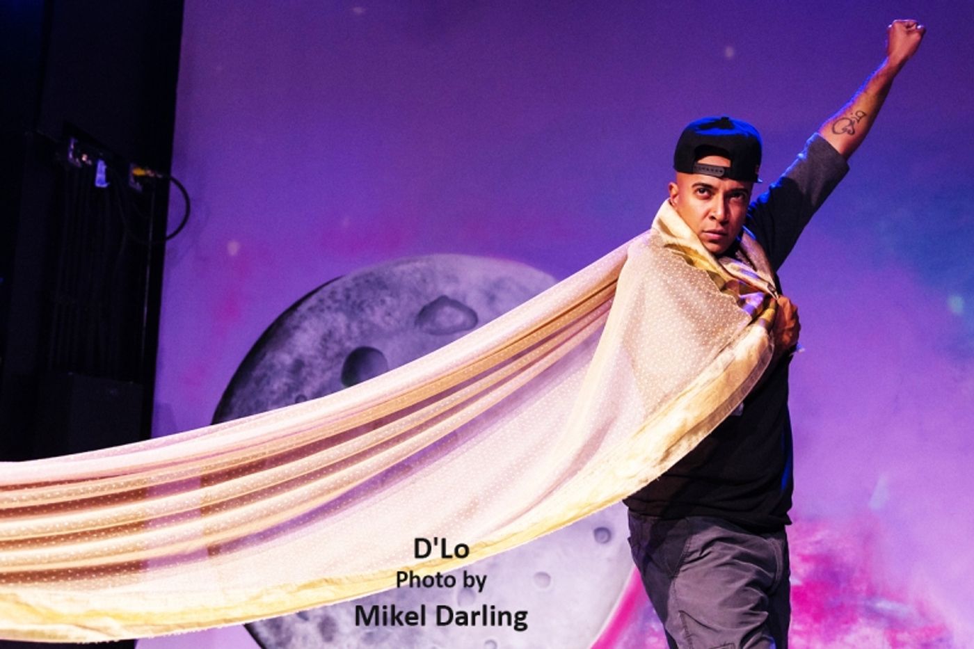 Interview: TO T, OR NOT TO T? - That's D'Lo's Ongoing Question  Image