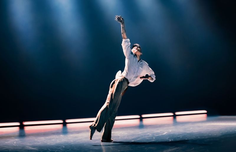 Interview: Nathalie Bonjour talks STORY, STORY, DIE. and the Torque Dance Series at Harbourfront Centre Interview: Nathalie Bonjour talks STORY, STORY, DIE. and the Torque Dance Series at Harbourfront Centre Image