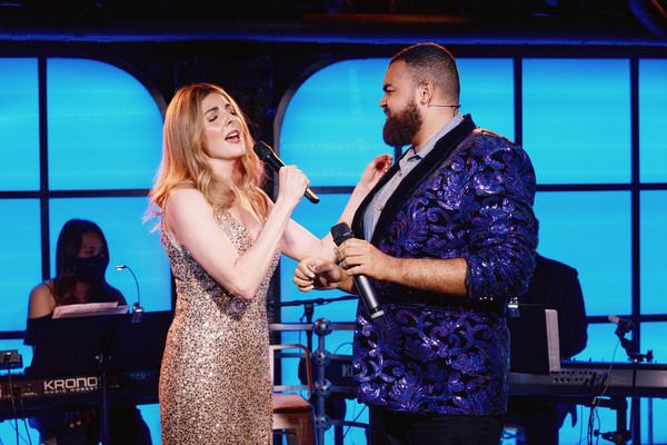 Marla Mindelle & Jaye Alexander in Titanique Photo