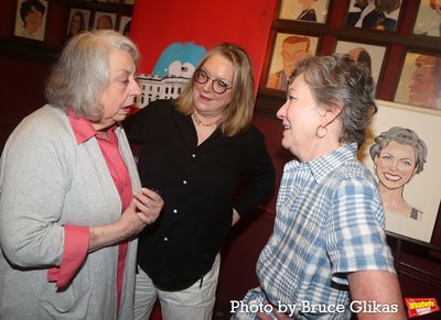 Jayne Houdyshell, Kristine Nielsen and Julie White Photo