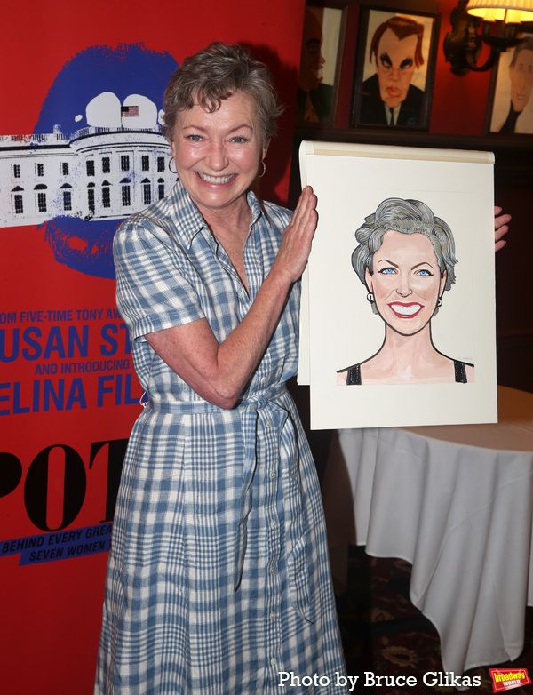 Julie White Photo