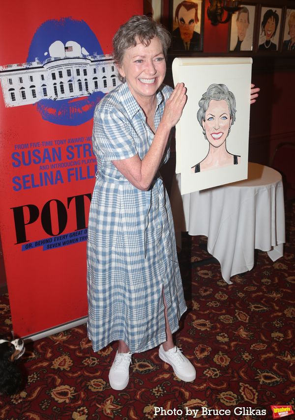 Julie White Photo