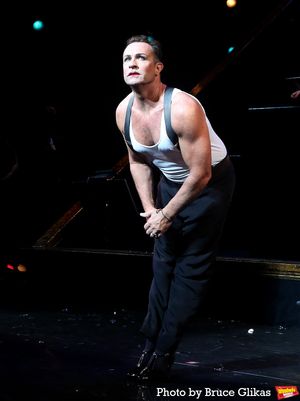 Ryan Silverman, Emma Pittman, Bianca Marroquín, Evan Harrington and Celina Nightengale @ BroadwayWorld Ryan Silverman, Emma Pittman, Bianca Marroquín, Evan Harrington and Celina Nighteng Photo