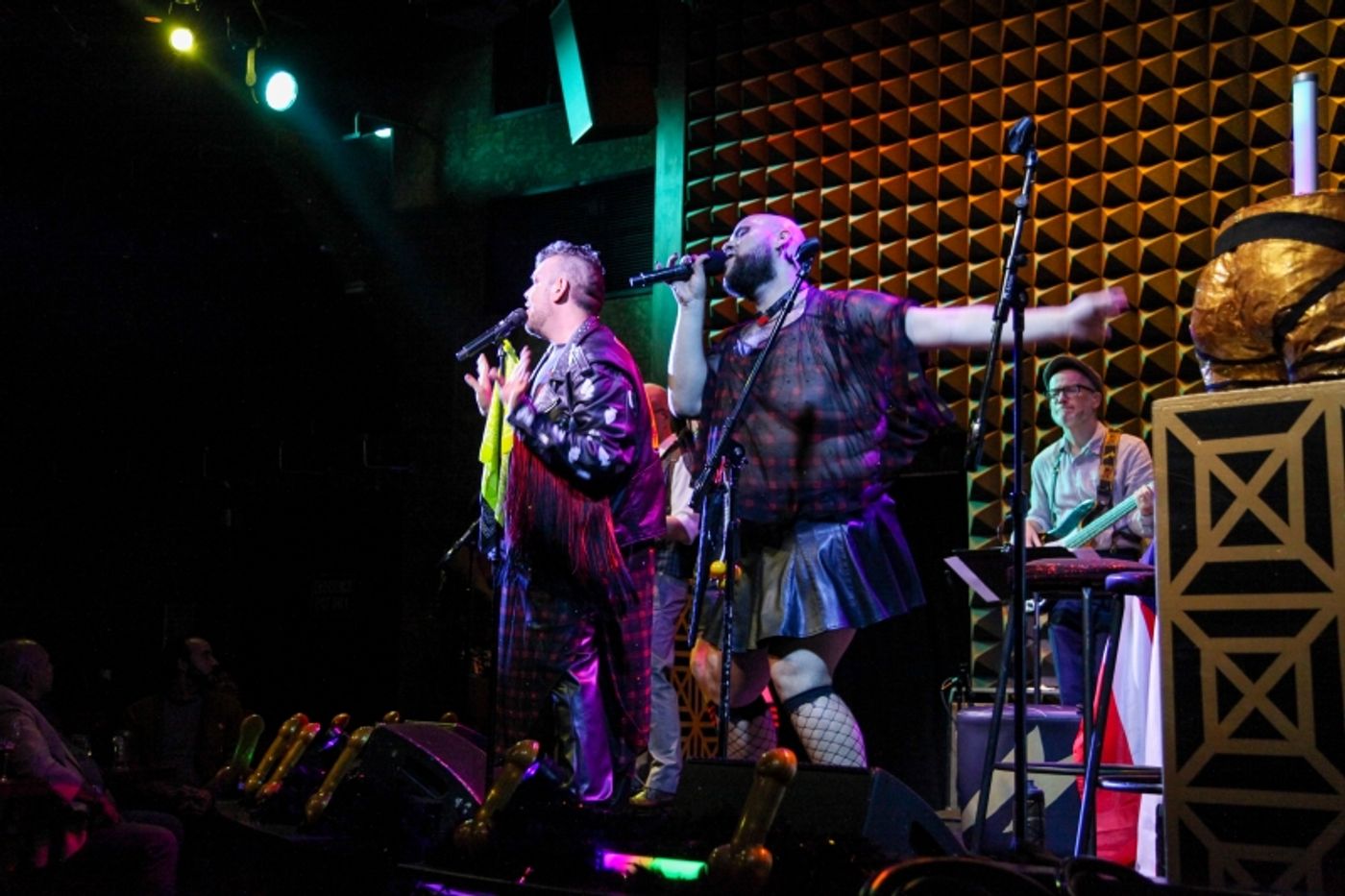Review: Oso Is SoSo & NotSo Fabuloso At JoeJoe's In OSO FABULOSO AND THE BEAR BACKS At Joe's Pub  Image