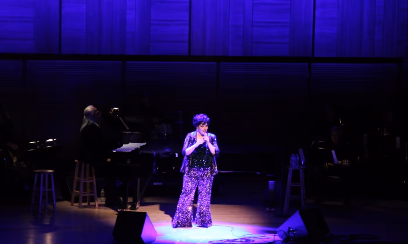 Photos: HAPPY 100TH BIRTHDAY JUDY GARLAND!  STARRING DEBBIE WILEMAN at Carnegie Hall  Image